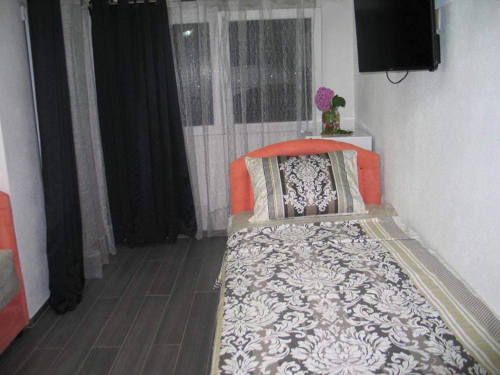 Guest House Dena Dobrá Voda Zimmer foto