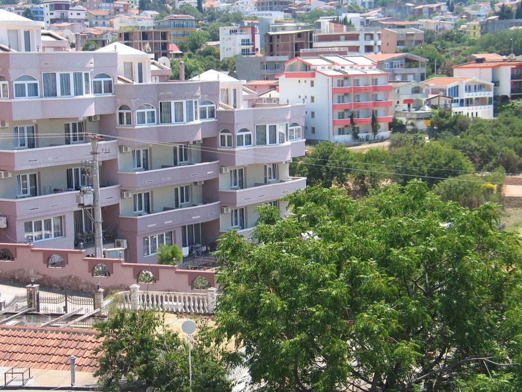 Guest House Dena Dobrá Voda Exterior foto