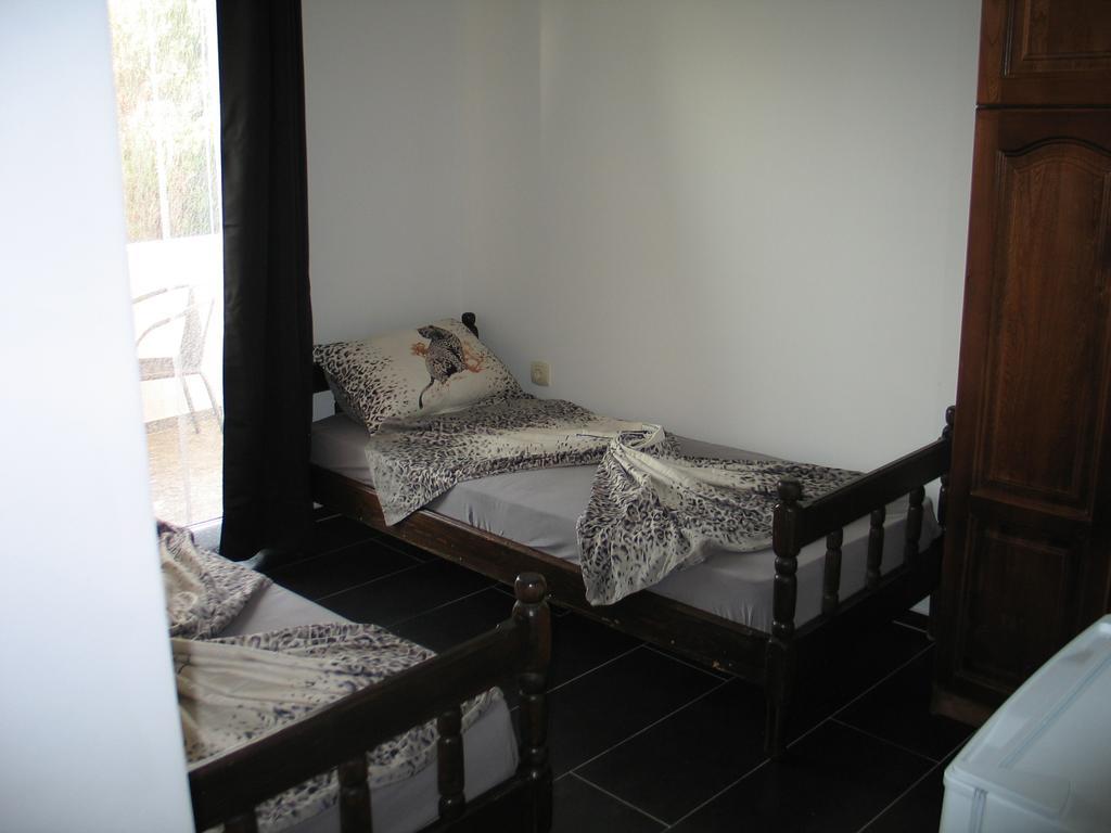 Guest House Dena Dobrá Voda Zimmer foto