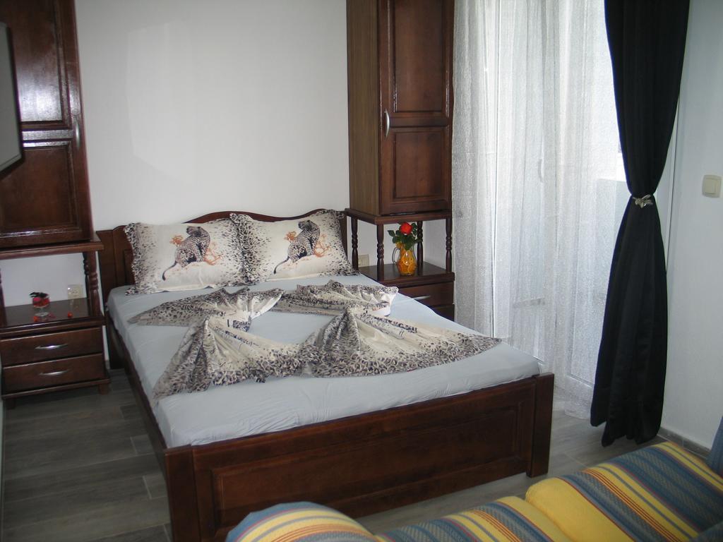 Guest House Dena Dobrá Voda Zimmer foto